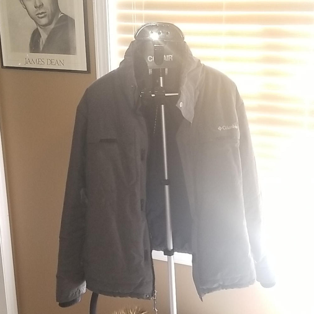 Columbia winter coat - Picture 2 of 3